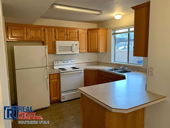2nd image of 1157 N 1570 W #28