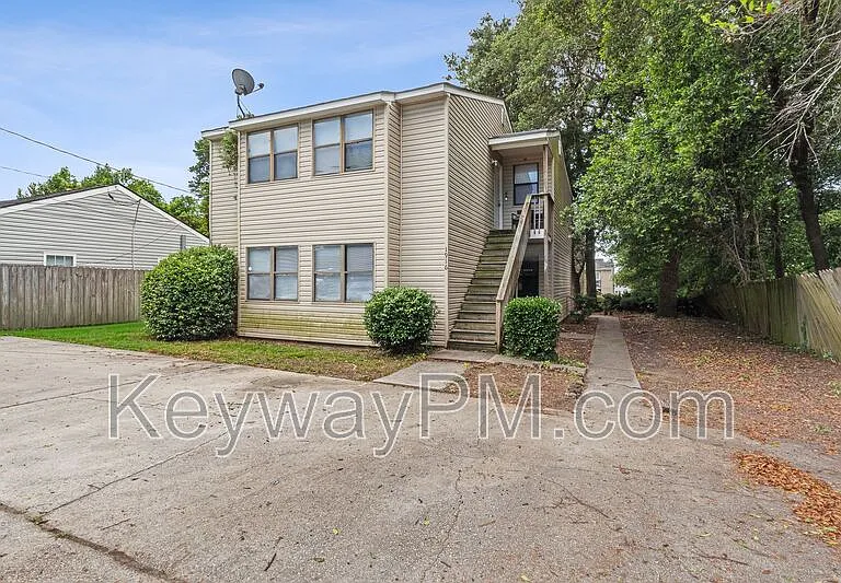 1916 Richmond Ave #A — Photo 1