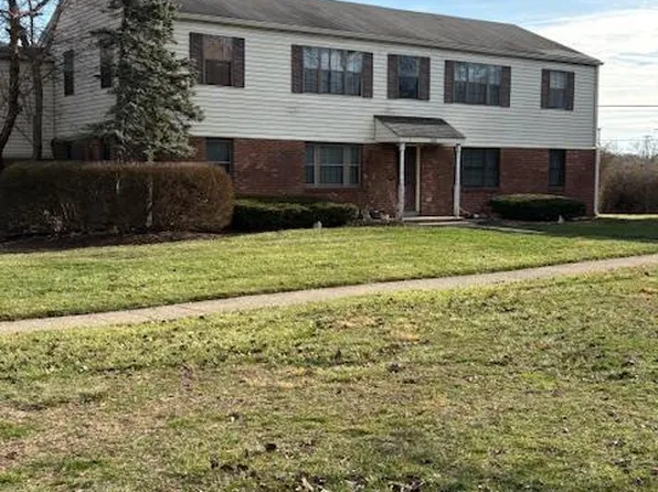 1948 Chaucer Dr APT A, Cincinnati, OH 45237