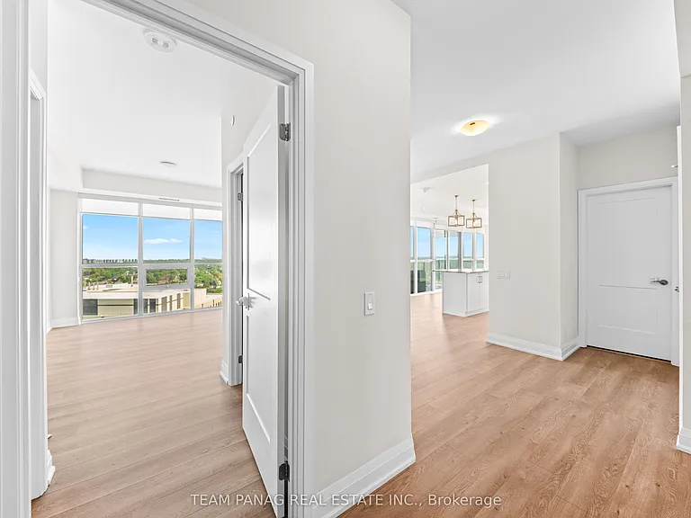15 Lynch St #1406 — Photo 5