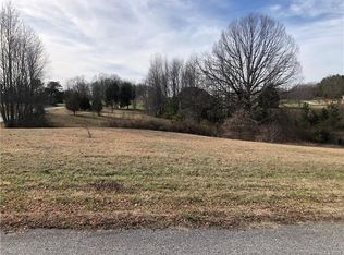 181 Blueberry Hill Dr, Statesville, NC 28625