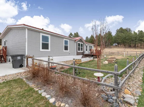 1823 Wood Lily Ln, Custer, SD 57730