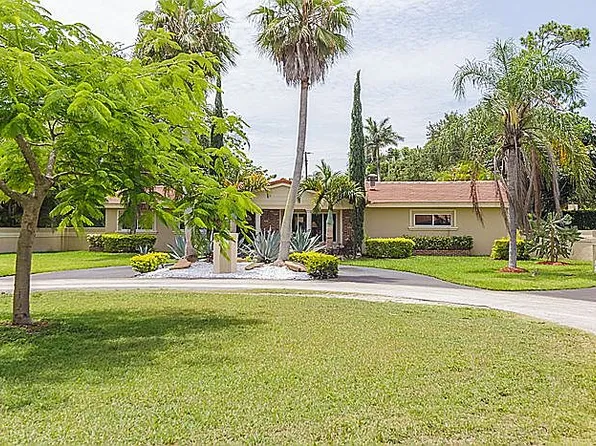 7470 SW 73rd Ter, Miami, FL 33143