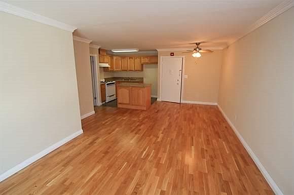 1st image of 2801 Montrose Ave