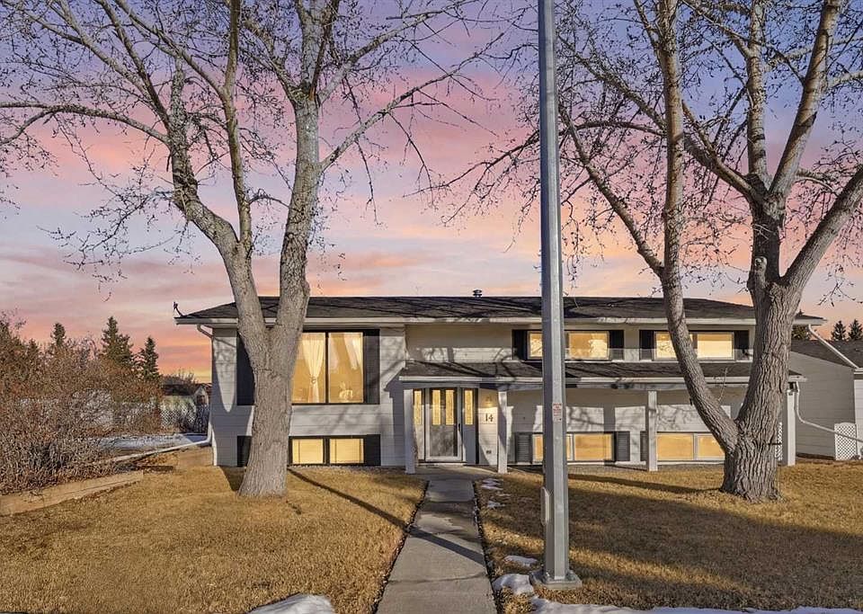 1st image of 14 W Rasmussen Pl