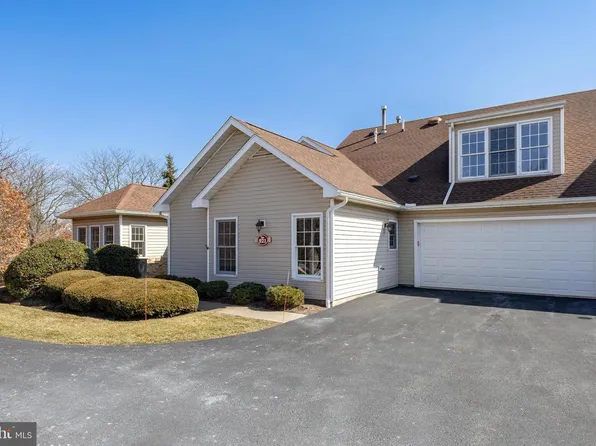 3301 Shellers Bnd APT 921, State College, PA 16801