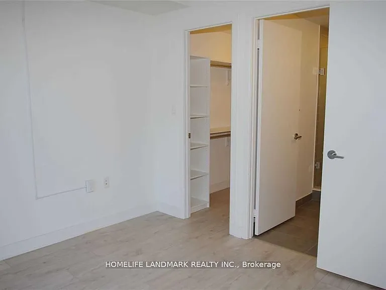27 Bathurst St #1113 — Photo 15