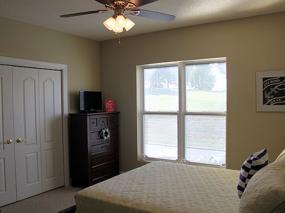 4th image of 684 Moon Bay Dr Unit 5