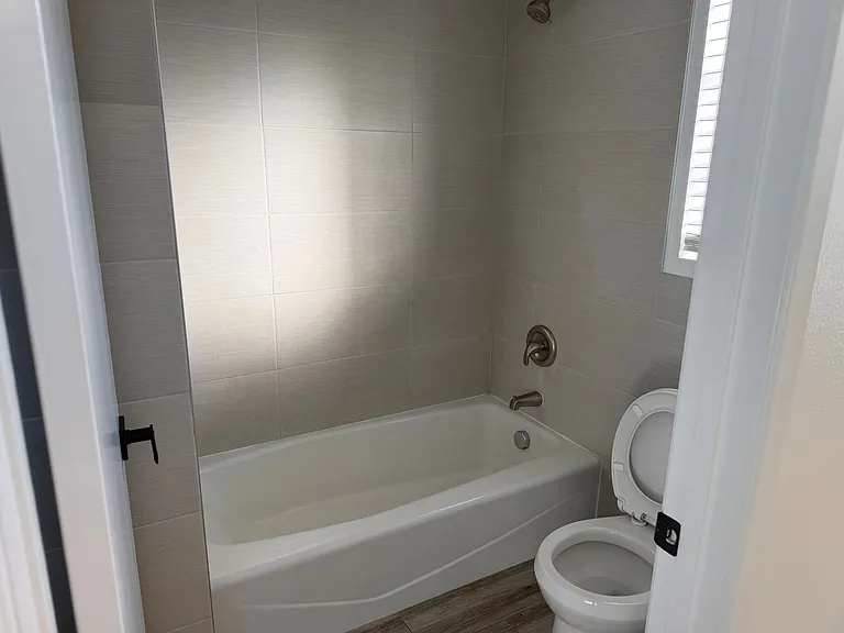452 Estriga Ct — Photo 7