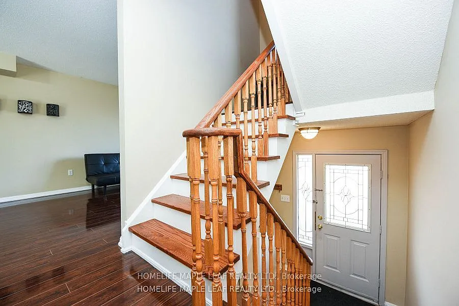 3 bed, $2,925 — Photo 3
