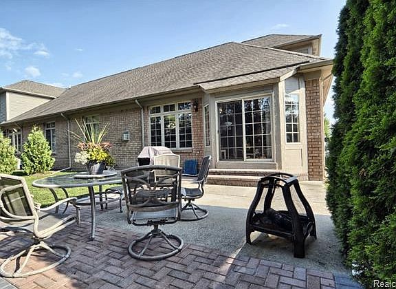 4th image of 2723 Kentwood Dr