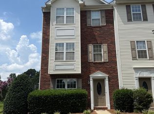 9107 Washam Potts Rd, Cornelius, NC 28031