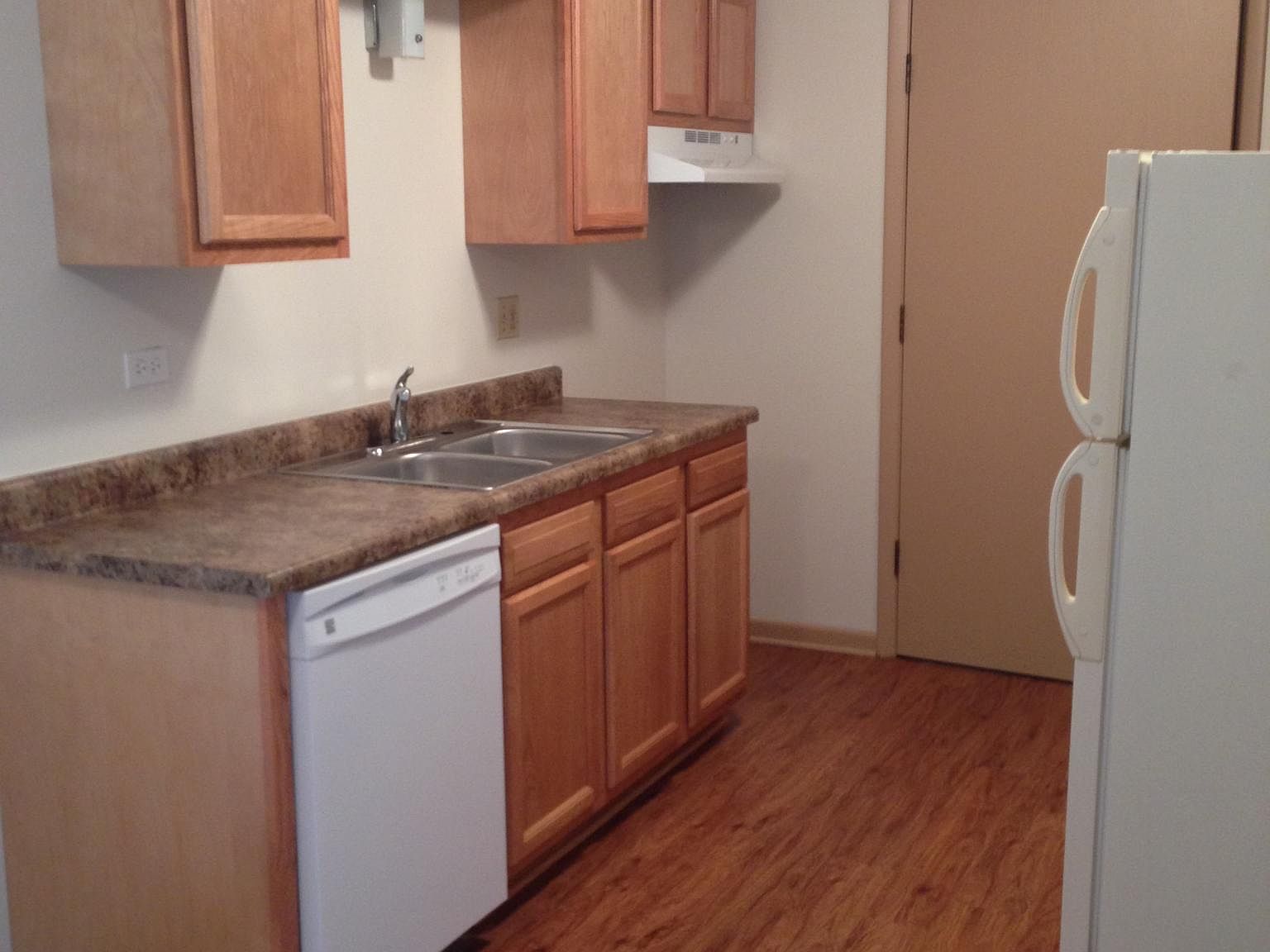 517 Hauert St 100, Peotone, IL 60468 Zillow