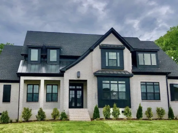 2022 Kingsbarns Dr, Nolensville, TN 37135