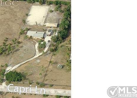 2nd image of 6920 Capri Ln