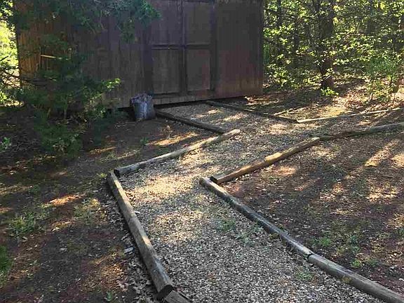3rd image of 7610 S Cedar Hill Dr