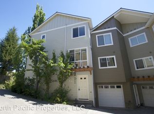 938 N 35th St APT A, Seattle, WA 98103