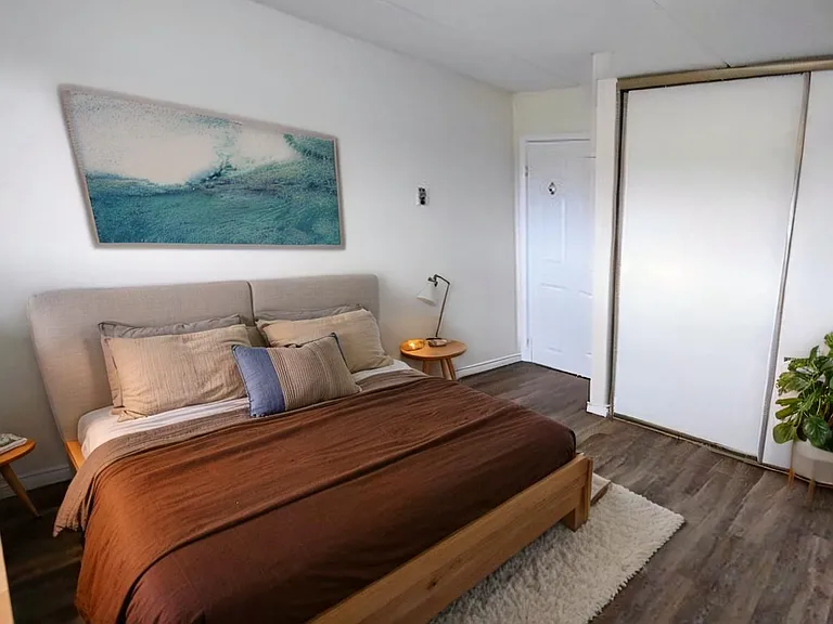 380 Fitch St — Photo 13