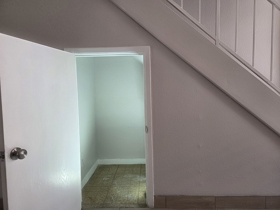 1st image of 3529 Rio Robles Dr
