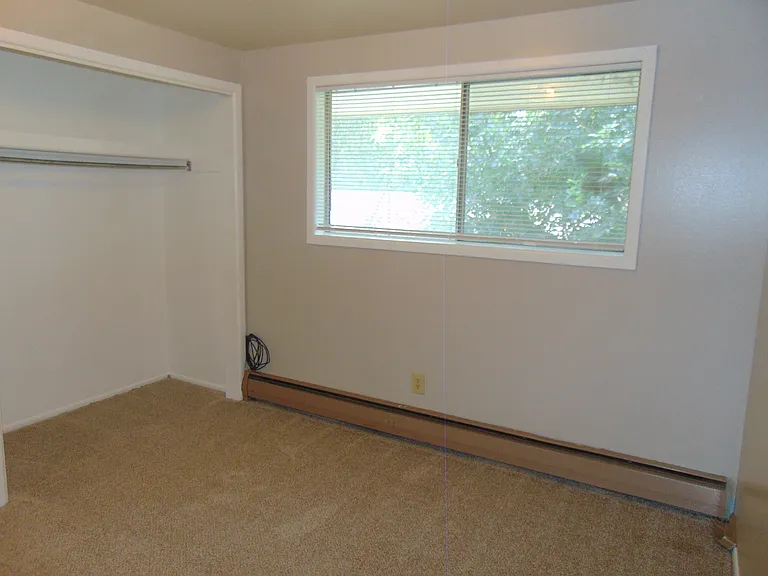 2420 Clearview Ave #3 — Photo 8