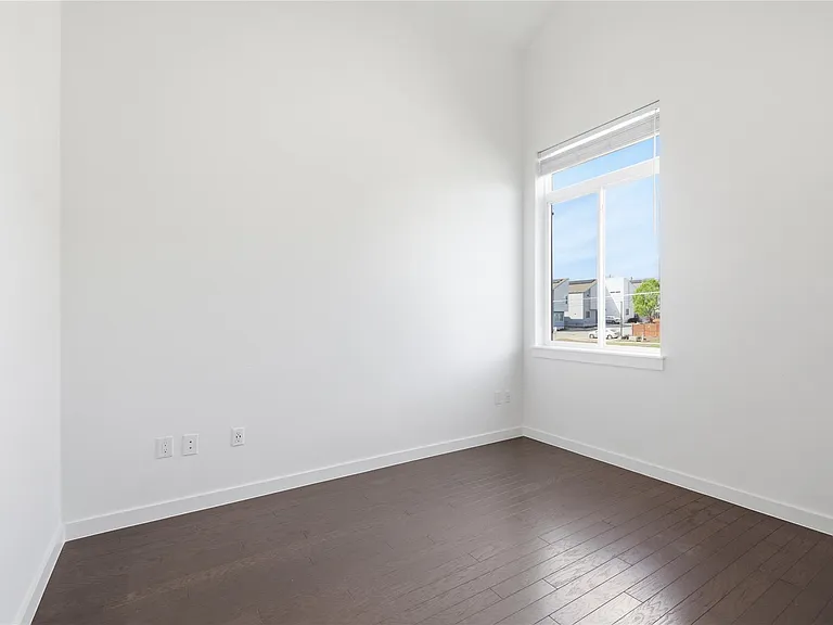 814 N Bluff Dr #74 — Photo 18