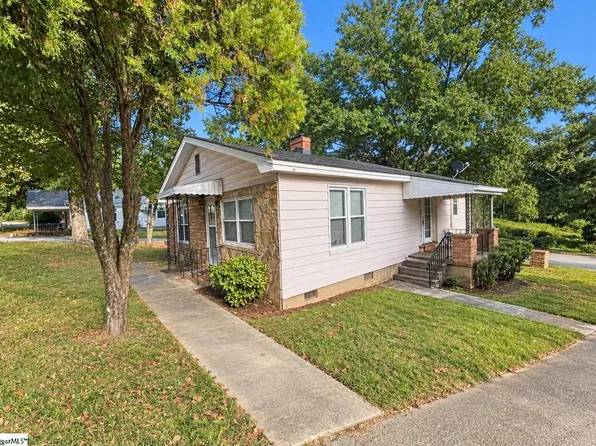 2819 Anderson Rd, Greenville, SC 29611