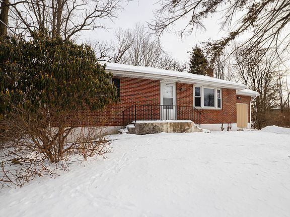 2nd image of 137 Harvest Ln