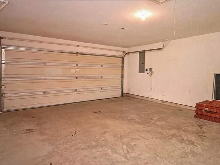 1707 Stieler Dr — Photo 16