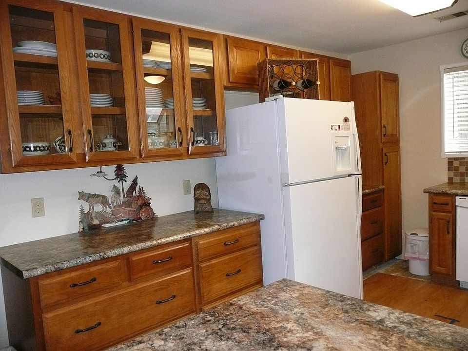 All appliances included