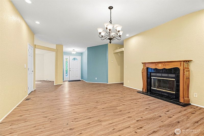 2nd image of 891 Walker Road