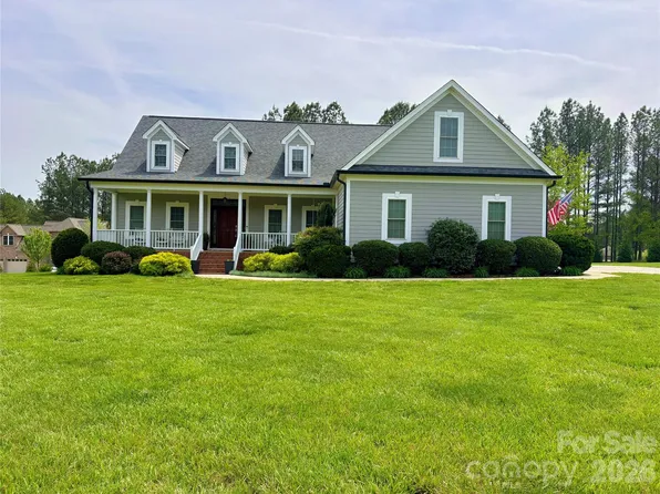3020 N Ridge Ct, Lincolnton, NC 28092