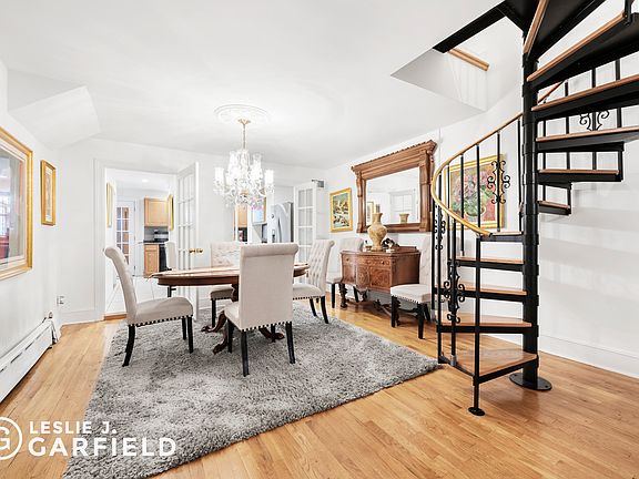 4th image of 257 W 139th St #1A