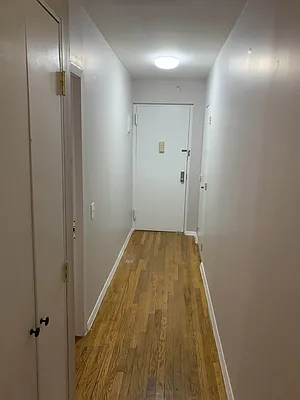 Rented by Carnegie Management Inc | media 34