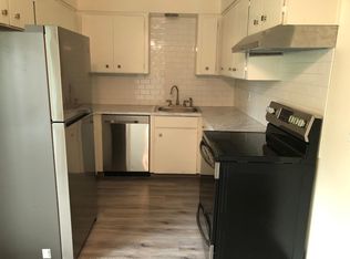 12424 SE River Rd APT 8, Milwaukie, OR