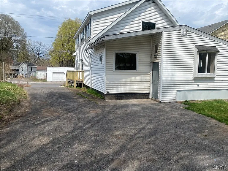 360 Fulton St — Photo 15