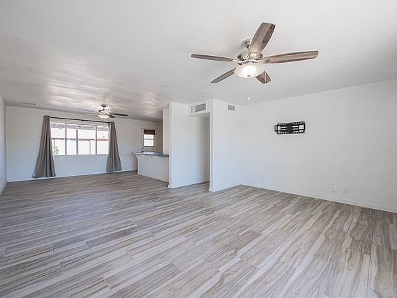 4th image of 8518 E Rancho Vista Dr