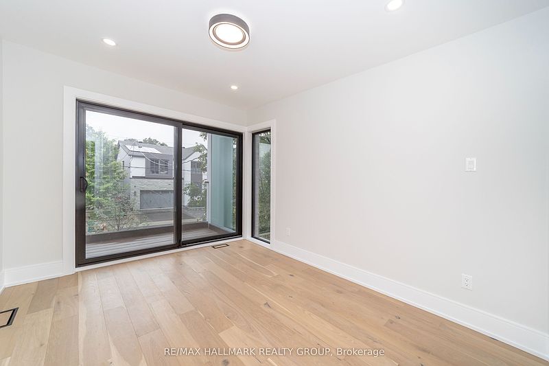 Ottawa House for rent - 4 Bedrooms — photo 14