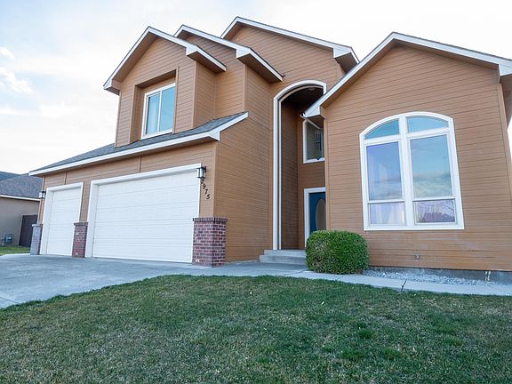 3rd image of 2975 Bruce Lee Ln