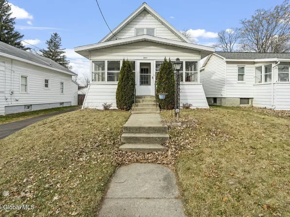 12 Knapp Terrace, Albany, NY 12205