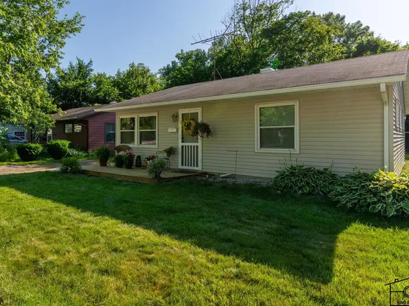 338 Dorsetshire Dr, Steger, IL 60475