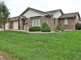 806 Country View Ln UNIT 3, Firth, NE 68358
