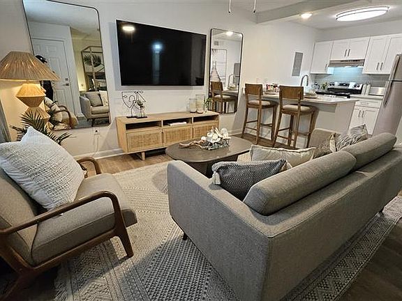 4th image of 4003 S West Shore Blvd APT 2006