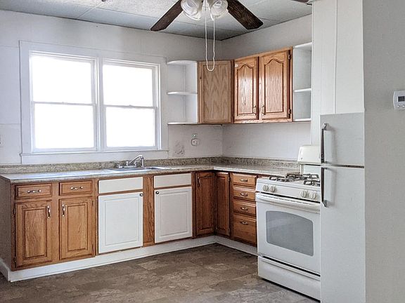 Kitchen on the first floor