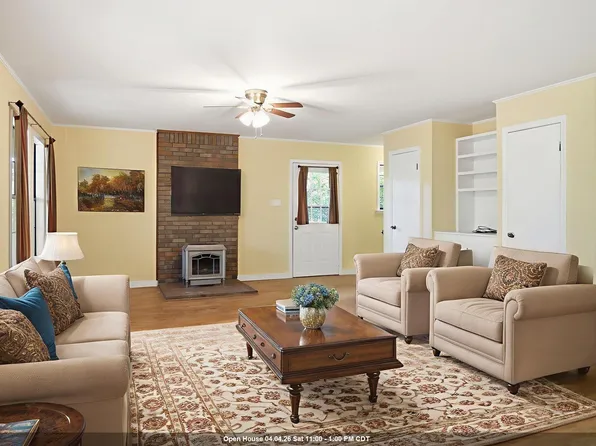 17558 Richter Rd, Rogersville, AL 35652