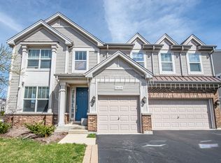 10668 Mayfield Ln, Huntley, IL 60142