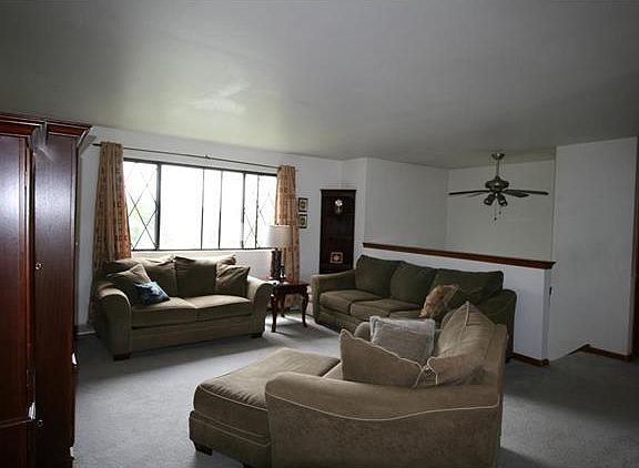4th image of 3497 Crestwood Dr