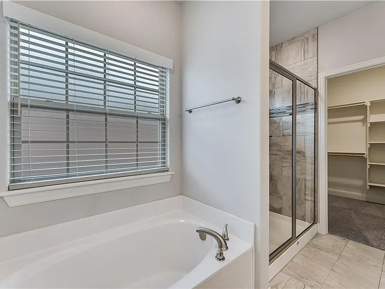 582 Quartz Way — Photo 24