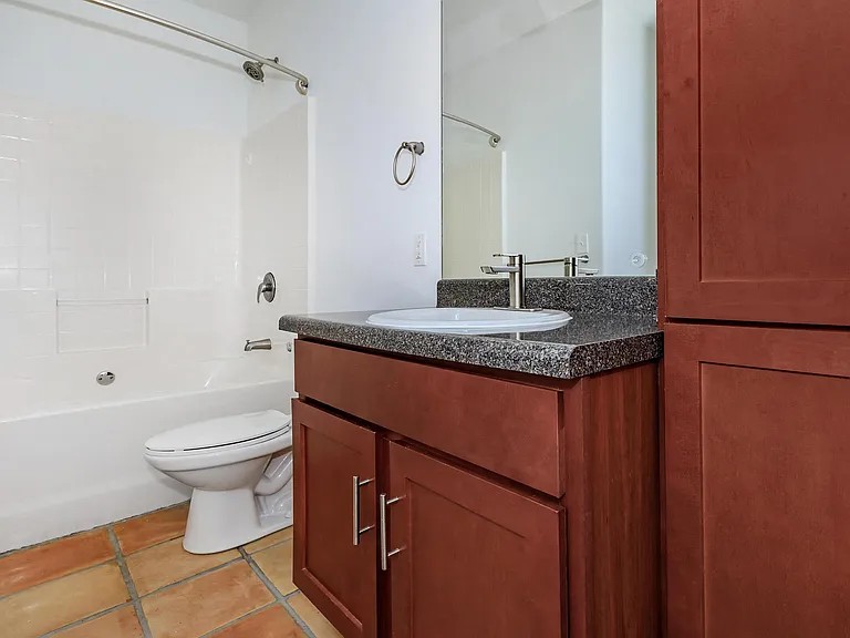 Paces at the Estates Apartments — Photo 41