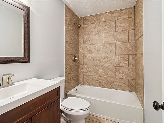 2nd image of 4173 Alicia Ct