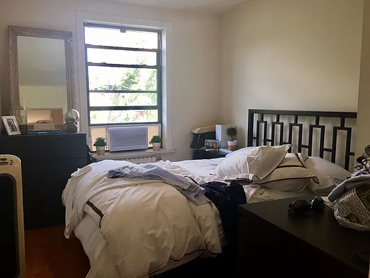 Rented by Landmark Resources | media 21